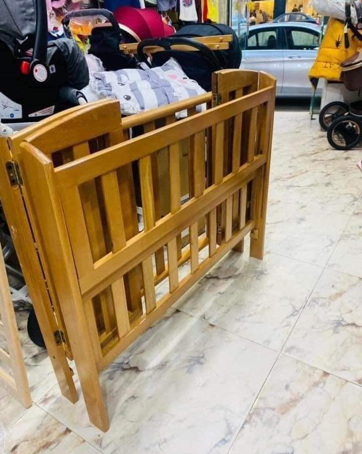 سرير زان ساندونش بالموله والمرتبه
